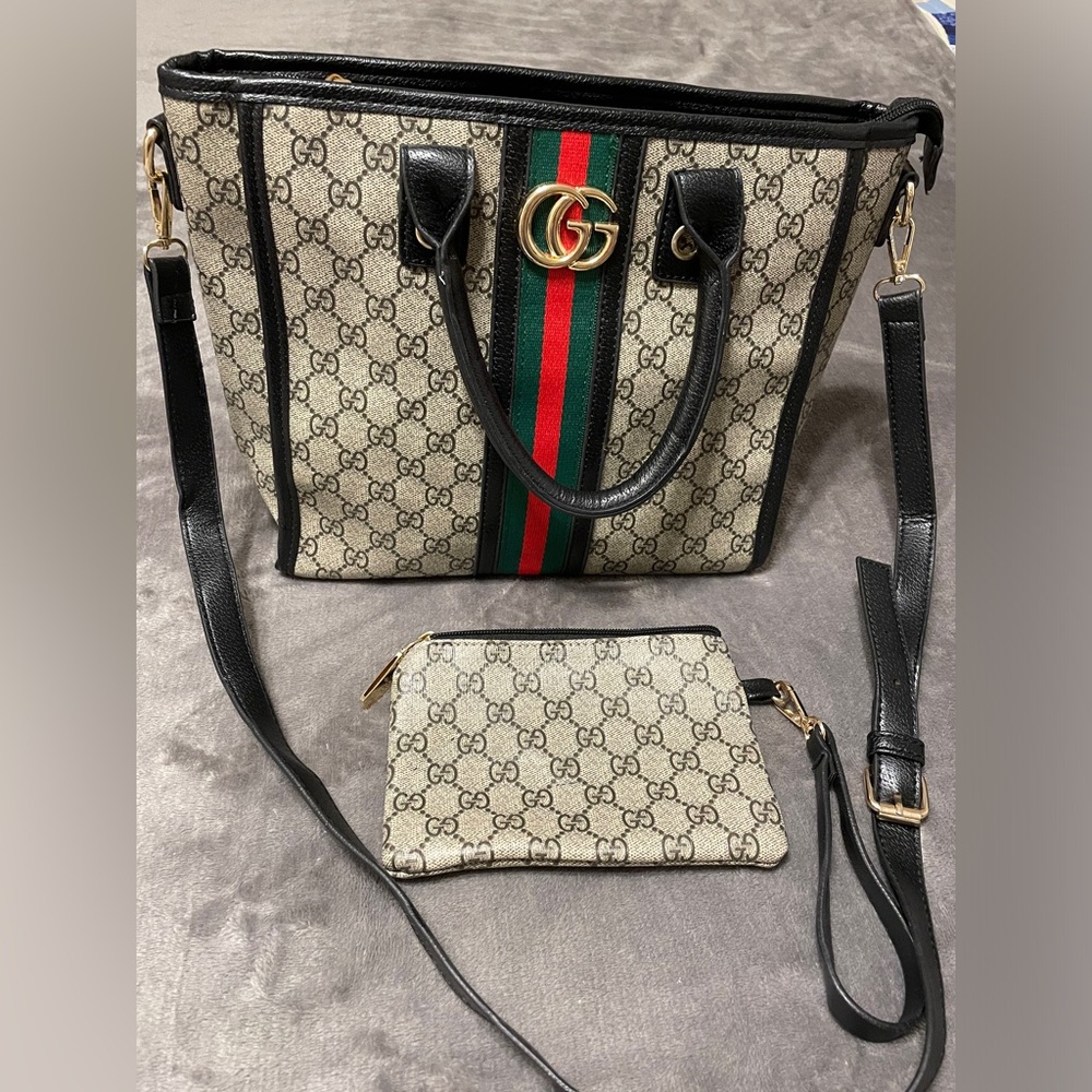 Purse and wallet set
